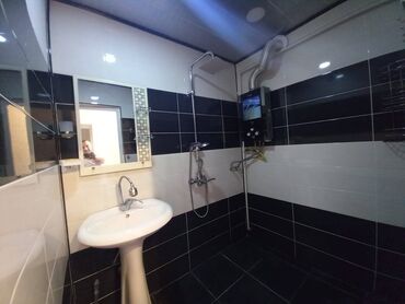 Köhnə tikili: Bakı, Bakıxanov qəs., 2 otaqlı, Köhnə tikili, 60 kv. m — 15