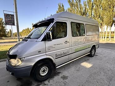 Унаа сатуу: Mercedes-Benz Спринтер: 2004 г., 2.2 л, Кол менен иштөөчү, Дизель, Van — 9