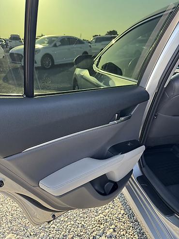 камри 70 гибрит: Toyota Camry: 2018 г., Автомат, Гибрид, Седан — 10