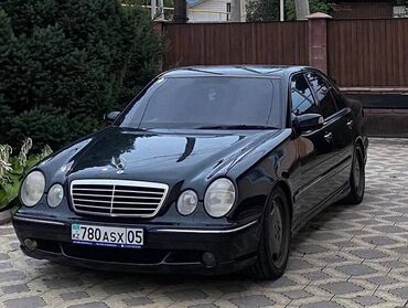 водитель сличным авто: Mercedes-Benz E-Class: 2001 г., 2.2 л, Автомат, Газ, Седан