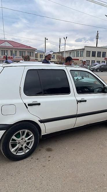 wolksvagen vento: Volkswagen Golf: 1992 г., 1.8 л, Механика, Хэтчбэк — 1