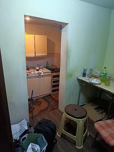 montinde heyet evleri kiraye: Kirayə üçün sadə 1-otaqlı həyət evi - Plan: kiçik giriş/zal, ayrıca — 2