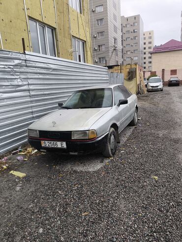 Audi: Audi 80: 1987 г., 1.8 л, Типтроник, Бензин, Седан