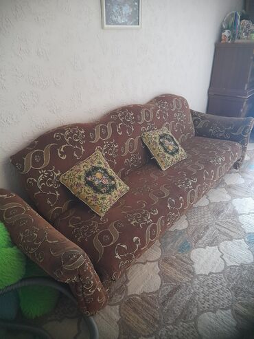 metbex divanı: Divan, İşlənmiş, Açılan, Bazalı