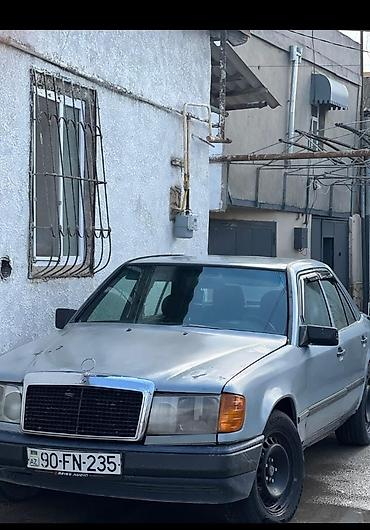 Mercedes-Benz: Mercedes-Benz E 250: 2 л | 1988 г. Седан — 1