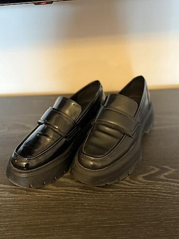 Qadın ayaqqabıları: Zara loafer, 38 razmer ( 39a rahat olur) — 2