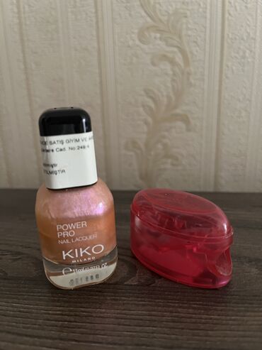 Oyuncaqlar: Kiko lak yarısı işlenib 
Eklips qelem yolan