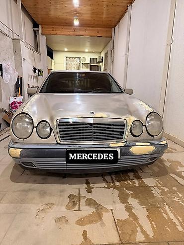 en ucuz bmw: Mercedes-Benz E 200: 2 l | 1997 il Sedan — 1