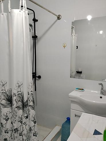 Продажа домов: 5 комнат, 160 м², 4 соток, Бишкек, Рухий Мурас ж/м Собственник — 10