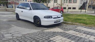 Transport: Opel Astra: 1.4 l | 1992 year | 220000 km. Hatchback