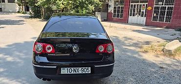 dör göz: Volkswagen Passat: 1.8 l | 2008 il Sedan — 3
