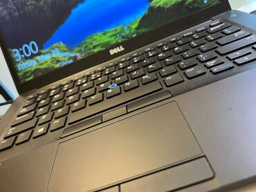 Dell: Intel Core i5, 8 GB OZU, 14 " — 9