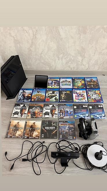 PlayStation 4 Весь комплект На пс 3 тоже диски есть И на 4. Все