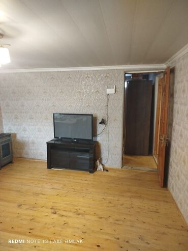 Həyət evləri və villaların satışı: 3 otaqlı, 70 kv. m, Kredit yoxdur, Orta təmir — 3