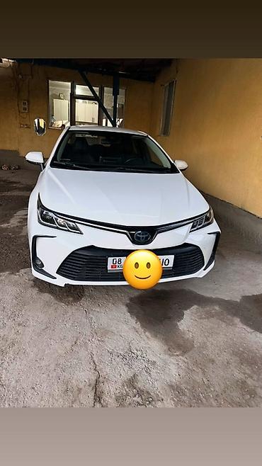 byd e1: Toyota Corolla: 2019 г., 1.8 л, Гибрид, Седан — 2