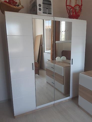 guzgu boydan: İşlənmiş, 4 qapılı, Güzgülü, Ağ, Açılan, Düz dolab — 1