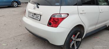 tayota yaris: Toyota ist: 2003 г., 1.3 л, Автомат, Бензин, Седан