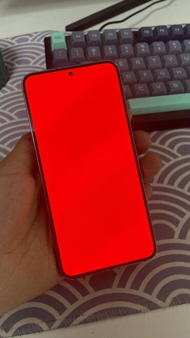 Samsung: Samsung Galaxy S23, Б/у, 256 ГБ, цвет - Серебристый, 1 SIM, 2 SIM — 5