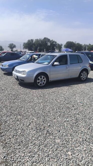 автомобиль гольф: Volkswagen Golf: 2003 г., 1.6 л, Автоматтык, Бензин, Седан