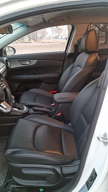 Kia: Kia K3: 2019 г., 1.6 л, Автомат, Бензин, Седан — 19