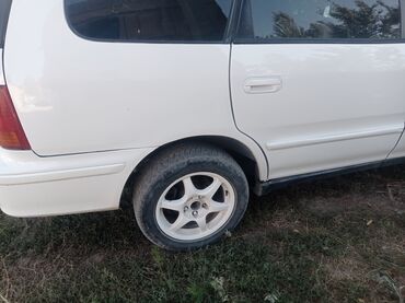 диски литые на ниву: Литые Диски R 16 AMG, Комплект, отверстий - 4, Б/у