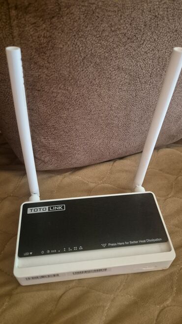 mi wifi repeater: TOTOLINK Wi‑Fi router - Model: N300RTKBH2443V2.0 (etiketdə