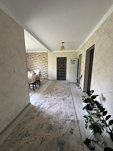 Продажа коттеджей и домов: 🏡 Срочно продаётся дом в Новопавловке! 📍 Участок: 5 соток 🏠 Дом: 74 — 12