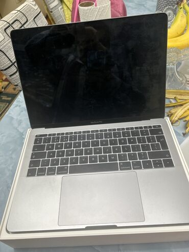 Apple MacBook: İşlənmiş Apple MacBook, 13.3 ", Intel Core i7, 128 GB, Ünvandan götürmə, Ödənişli çatdırılma — 1