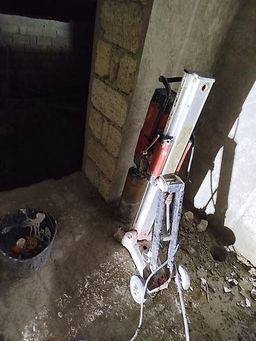 beton zaborlar: Beton kəsmə beton deşmə xidməti Karot - HILTI DD 200 / 350 ilə 25 ° — 10