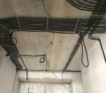 прайс лист на монтаж лестницы: Электрик | Демонтаж электроприборов, Прокладка, замена кабеля 1-2 года опыта