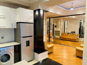 Uzunmüddətli kirayə mənzillər: Nəsimi rayon, 20 yanvar metrosu yanında 17 mərtəbəli binanın 9-cu — 15