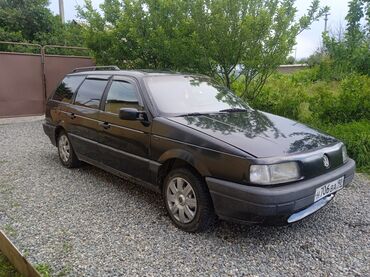 пасат 3: Volkswagen Passat: 1990 г., 1.8 л, Механика, Бензин, Универсал
