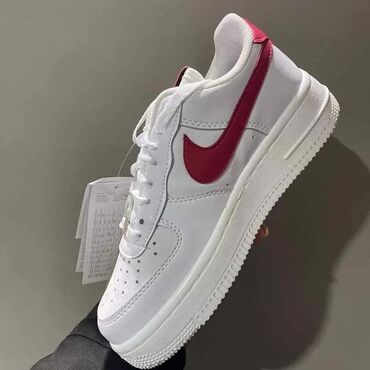 Women's Sneakers and athletic shoes: 36-44
3400 — 14