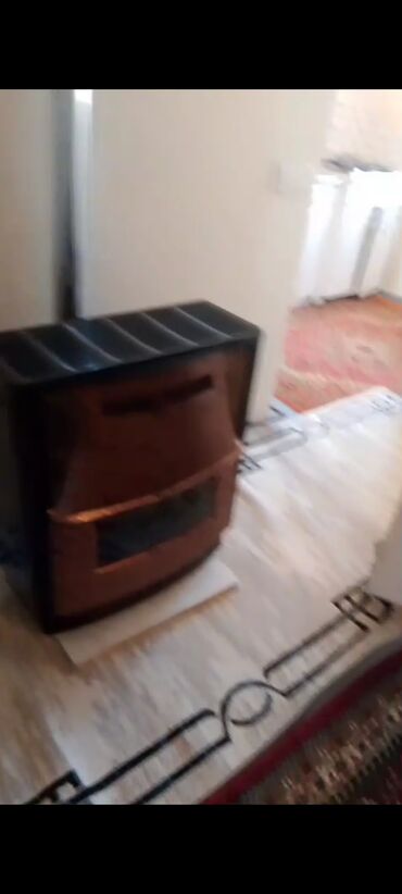 Uzunmüddətli kirayə mənzillər: Kirayə mənzil – Xanımın mağazasının aşağısı, artezyanın və Texnologiya — 10