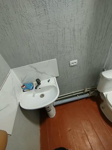 ижарага комната: Ижарага берем Кеңсе үчүн шкаф: 40 м², Турак үйдө, Ремонту менен, Өзүнчө кире бериши менен — 6