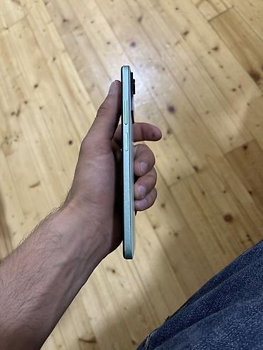 ucuz ve keyfiyyetli telefonlar: Redmi 12, 256 GB, rəng - Yaşıl, Qırıq — 4