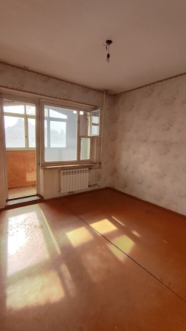 Продажа квартир: 3 комнаты, 72 м², 106 серия улучшенная, 3 этаж, Старый ремонт