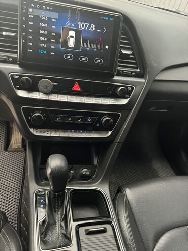 Hyundai: Hyundai Sonata: 2019 г., 2 л, Автомат, Газ, Седан — 7