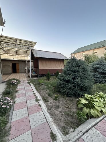 дом токмок пакровка: Дом, 200 м², 5 комнат, Агентство недвижимости