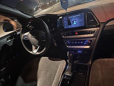 камри 75 2022: Hyundai Sonata: 2018 г., 2 л, Автомат, Газ — 9