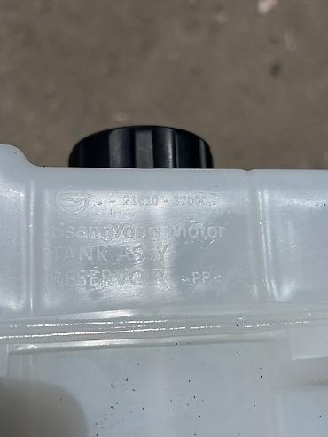 korand: Бачок Ssangyong 2019 г., Б/у, Оригинал, Корея — 6