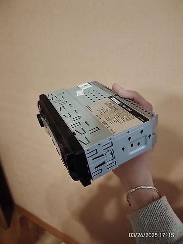 sub oyun konsolu: Skyray SR-9008 avtomobil maqnitolası. Yenidir. Vhatsappla əlaəq — 6