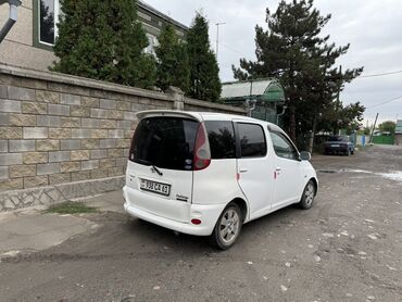 тойта прадо: Toyota Funcargo: 2000 г., 1.3 л, Автомат, Бензин, Хетчбек