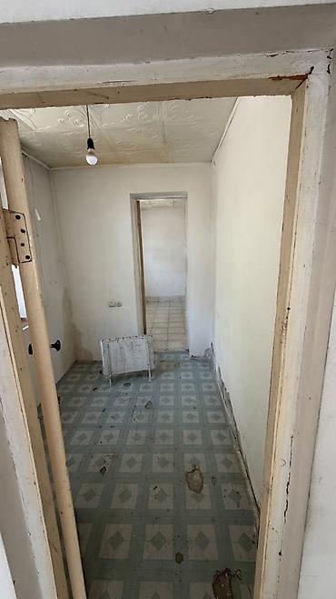 центральный: Аптека, 100 м², 6 комнат, Без оборудования,Отдельный вход — 6