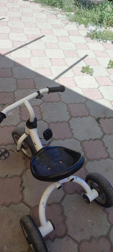 самый лучший трехколесный велосипед с ручкой: Детский велосипед, 3-колесный, 3 - 4 года, Для мальчика, Б/у