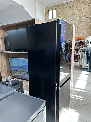 Холодильники: Холодильник Midea, Двухкамерный, No frost — 18