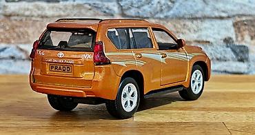oyuncaq 2107: Metalik narıncı rəngdə Land Cruiser Prado mini model avtomobil — 4