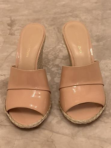 Босоножки, сандалии, шлепанцы: Босоножки, 35, Stuart Weitzman, Б/у, цвет - Бежевый — 2