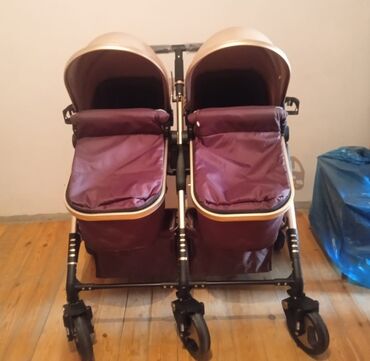 Araba-beşiklər: Çıxarıla bilən beşikli araba, İşlənmiş, Yaş: 6-12 ay, Ünvandan götürmə