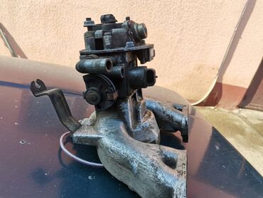 Auto delovi: Karburator sa usisnom granom Lada 21213 Niva mono point. Polovno — 8